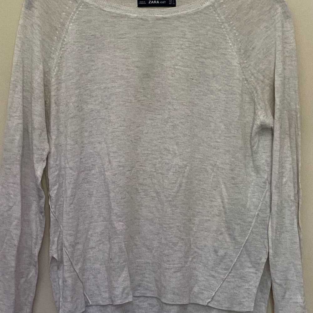 Grayish cream crew neck sweater from Zara small